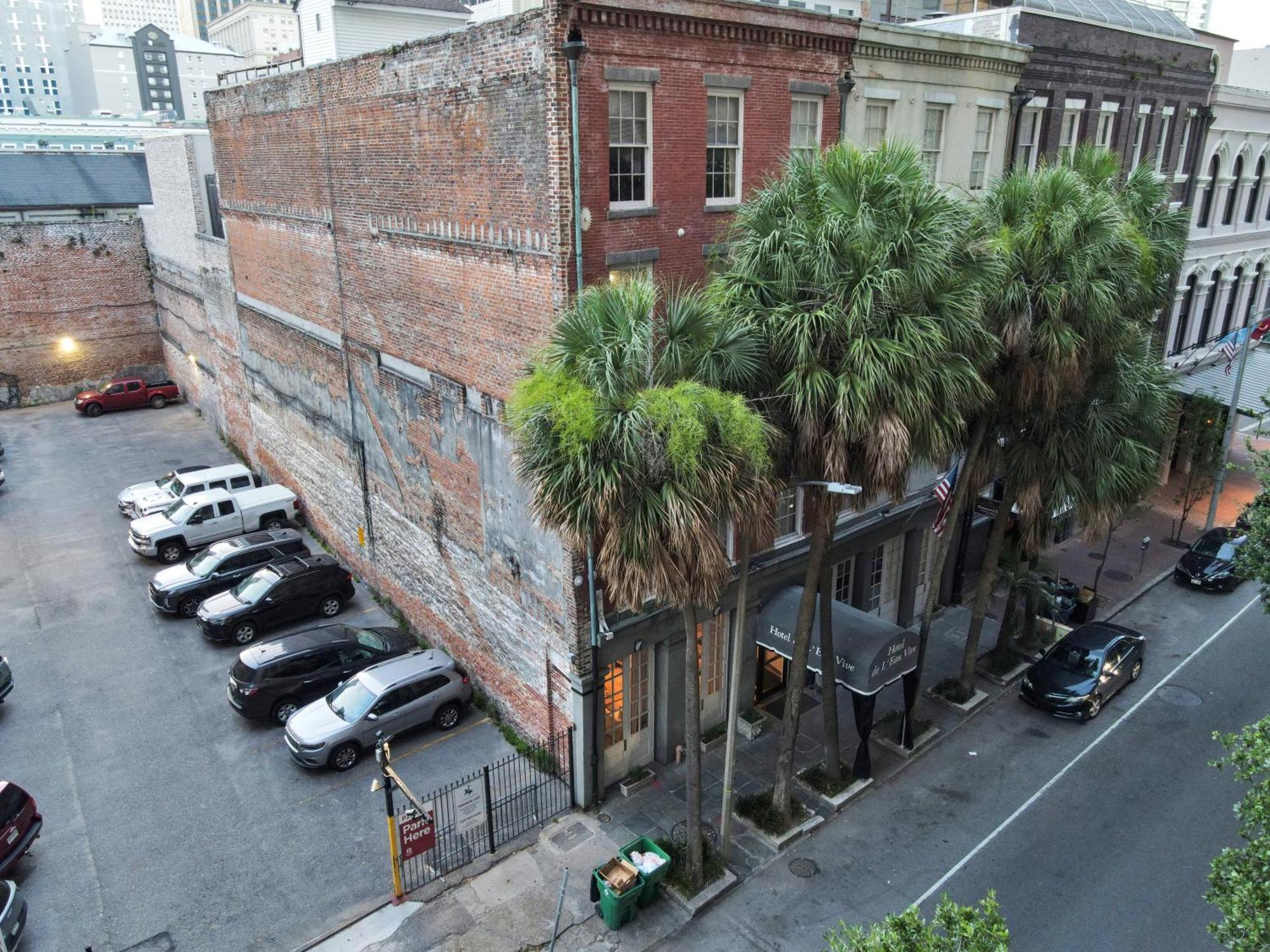 Hotel De L'Eau Vive New Orleans Exterior photo
